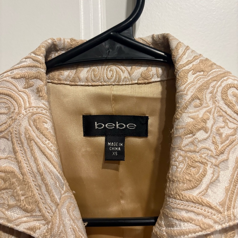Vintage bebe Paisley Trench Coat in Cream and Tan Size XS - Picture 5 of 7